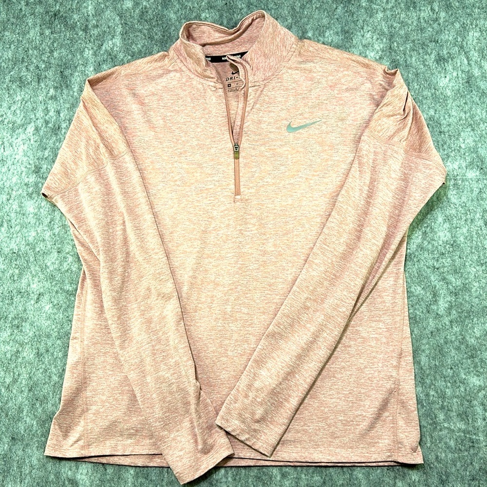 Nike Running Women’s Medium Soft Pink Shirt Top Long Sleeves Gymcore